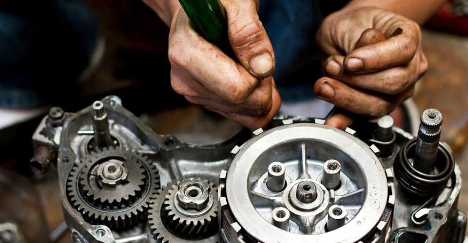بررسی مشکلات رایج گیربکس اتوماتیک پژو 206